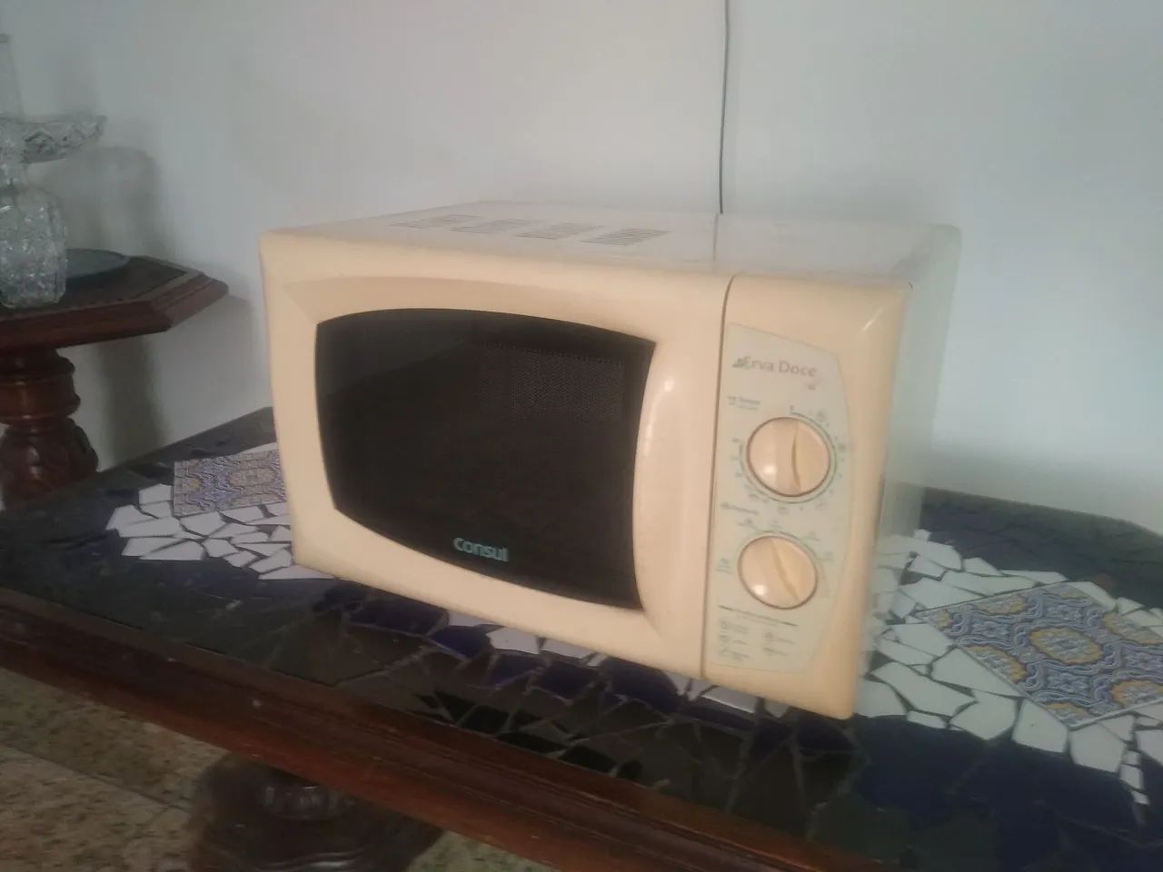 Micro-ondas Consul erva doce