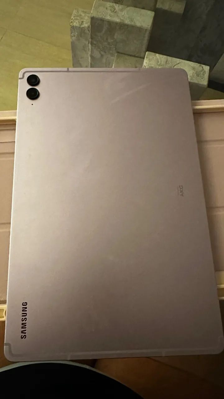 Samsung Tab S9 Fe + Plus
