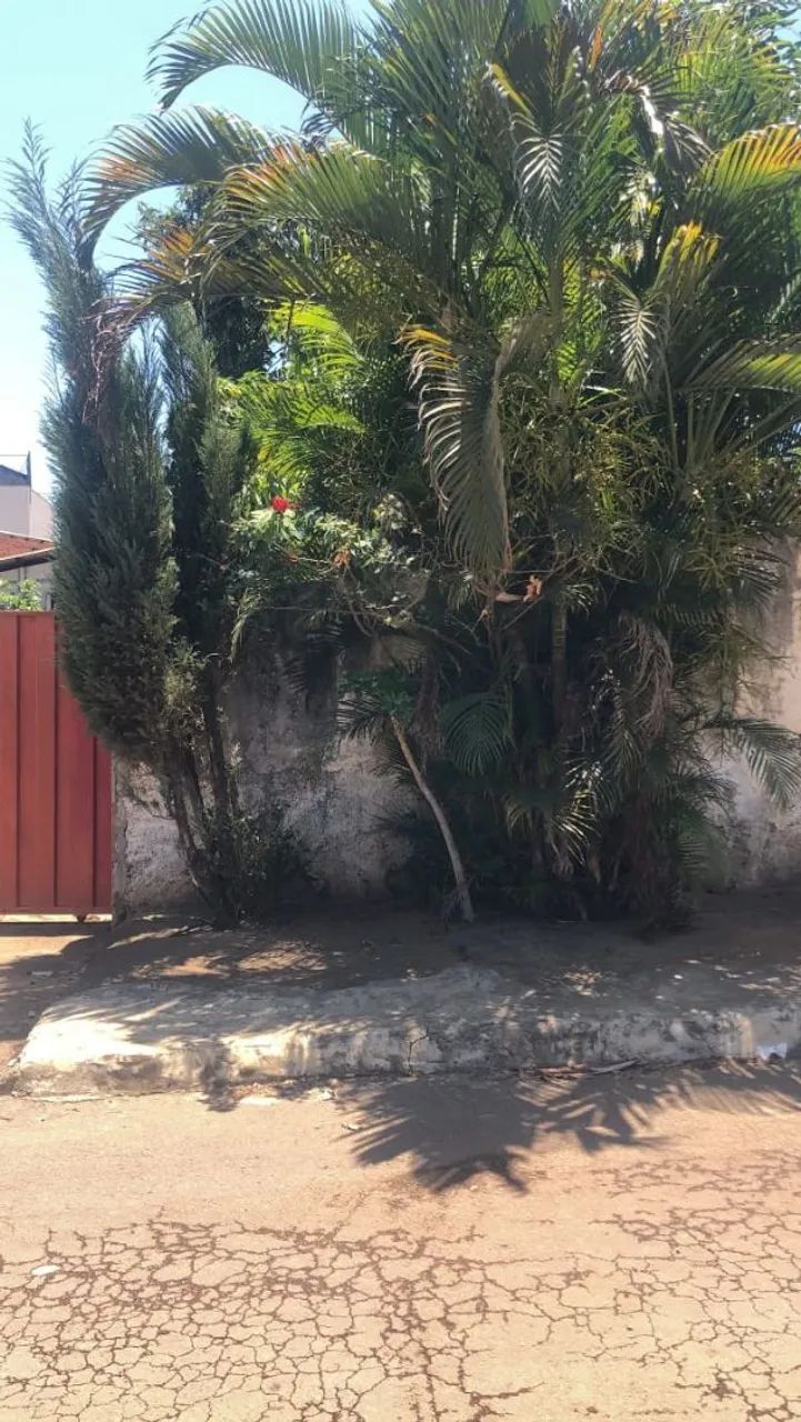 VENDO CASA DOIS ANDARES