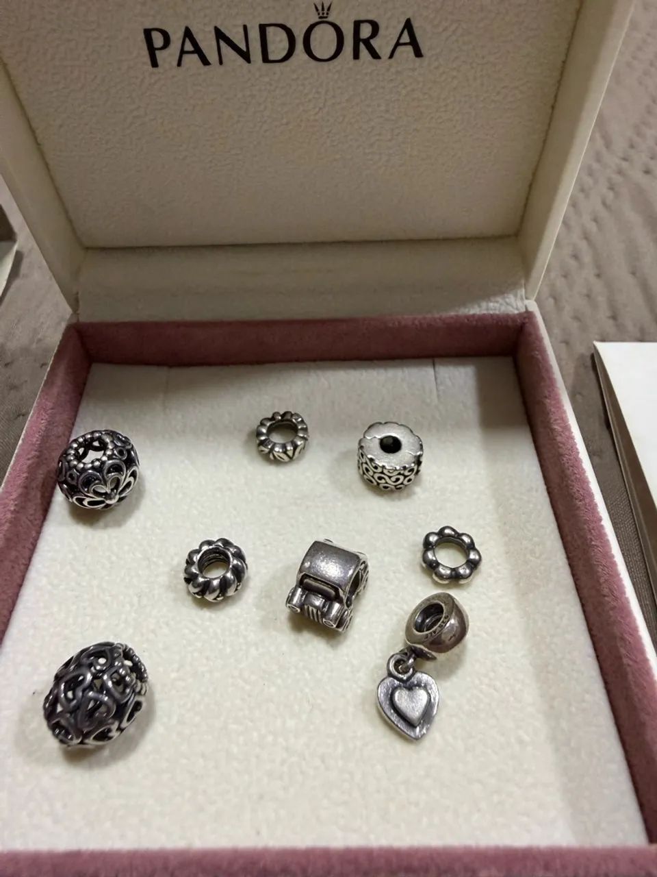 Pulseira Pandora original com 16 berloques  - Foto 4