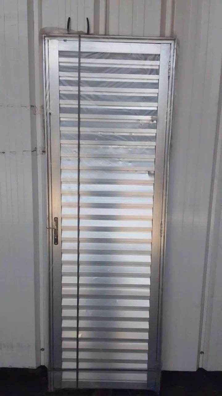 Porta de aluminio - Foto 2