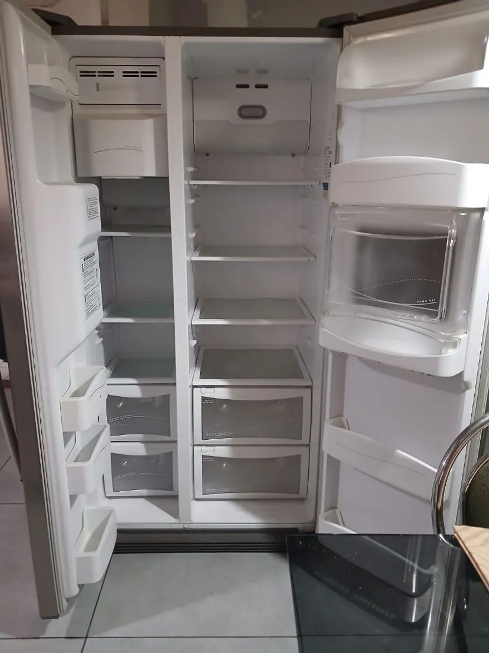 Vendo geladeira Eletrolux Side by Side. - Foto 2