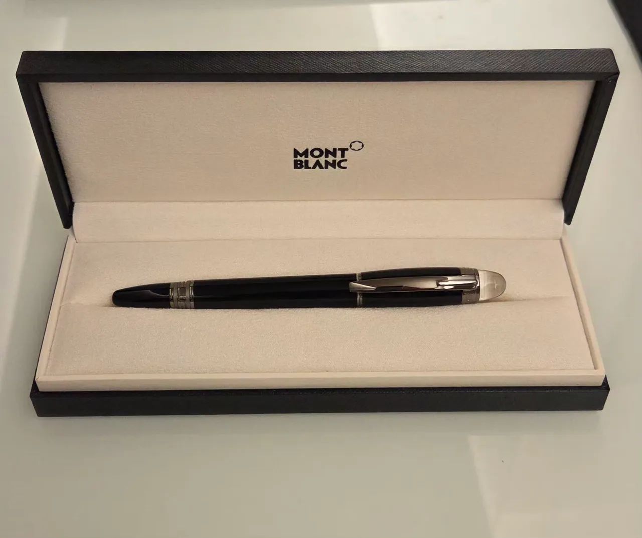 Caneta Montblanc StarWalker Precious Resin original - Estado de Nova + Refil Extra