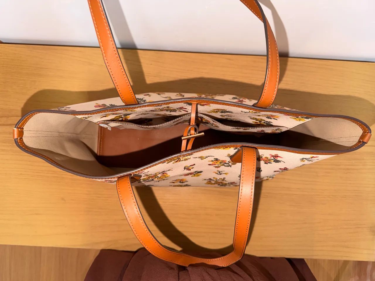 Bolsa Tory Burch floral original - Foto 5