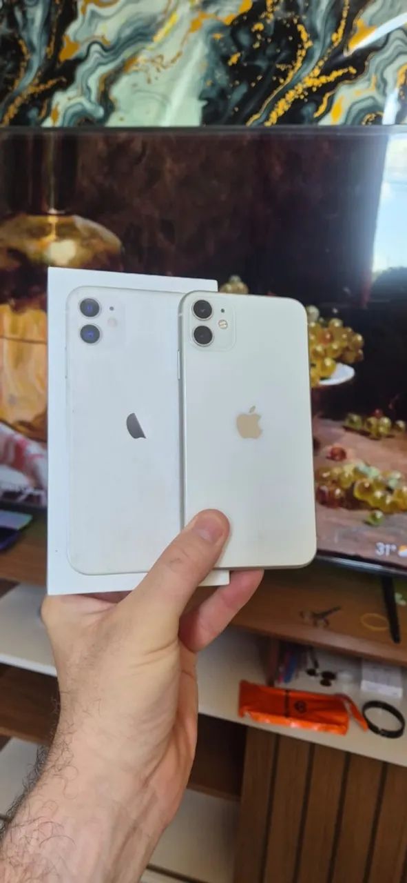 iPhone 11 com caixa - Foto 4