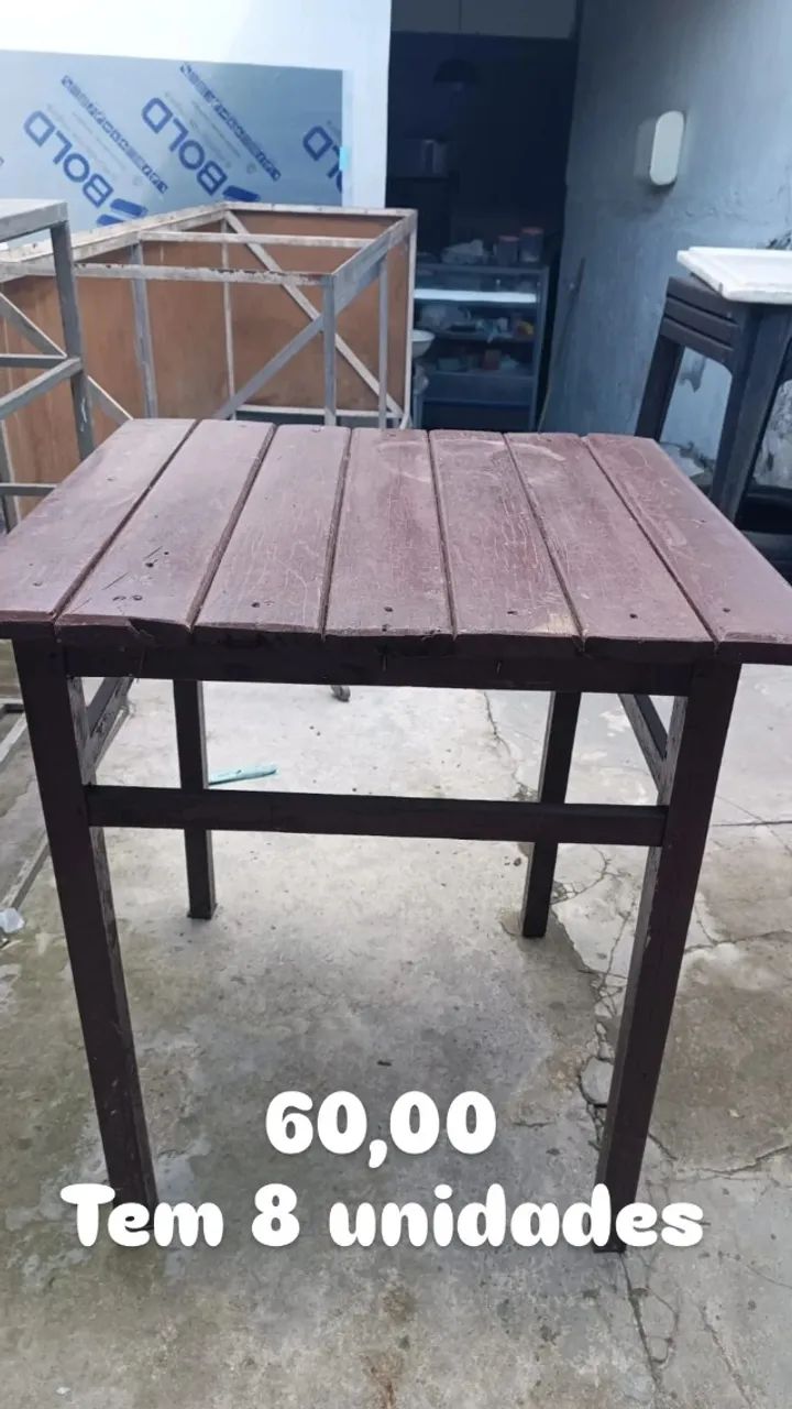 Mesa madeira quadrada 1x1