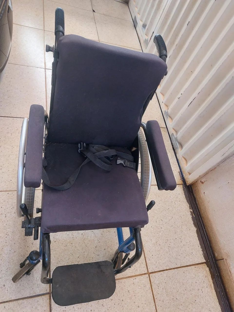 Cadeira de rodas adptada 