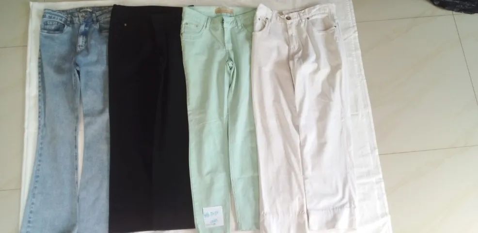 Calças Jeans Femininas. 
