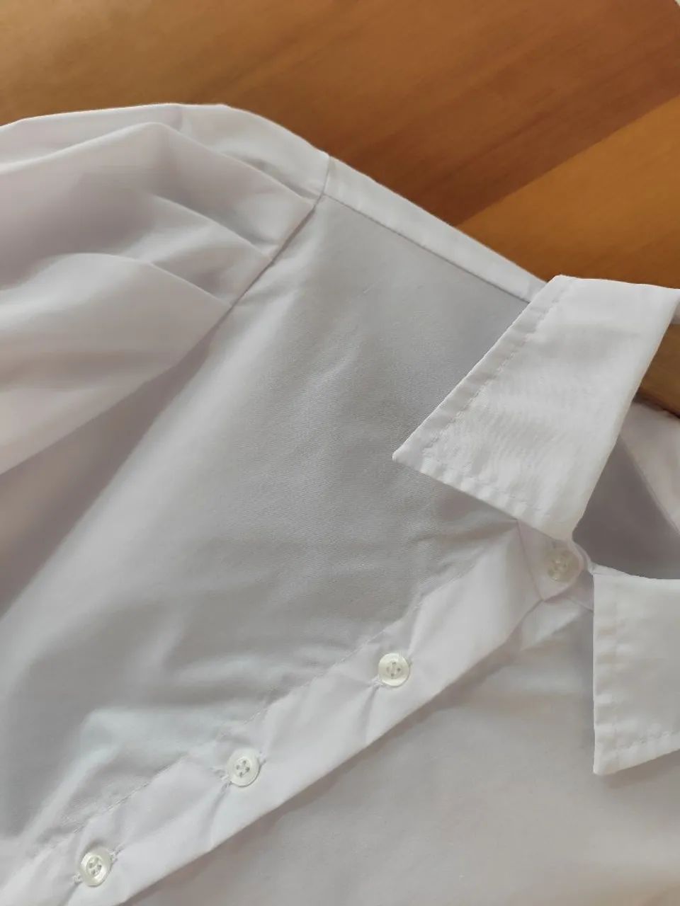 Camisa cropped com amarração - Foto 4