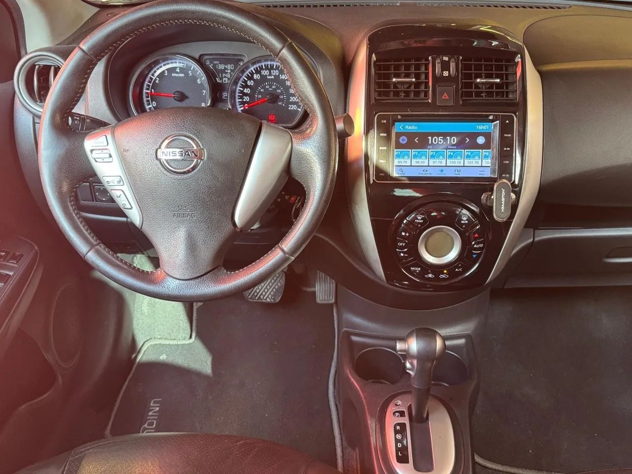 Nissan Versa UNIQUE 1.6 16V FlexStart 4p Aut., foto 13 de 18