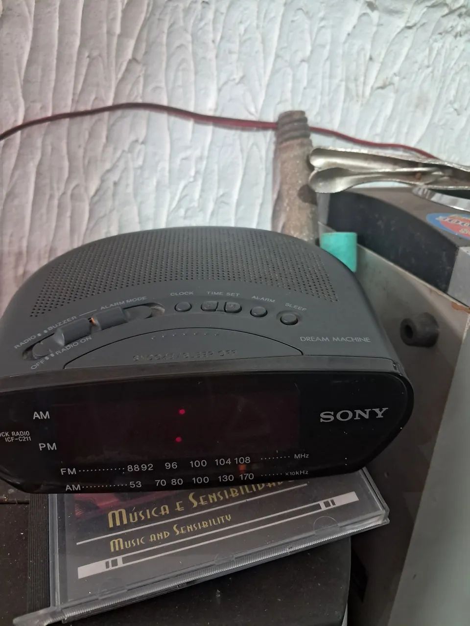Radio relogio sanyo - Foto 5
