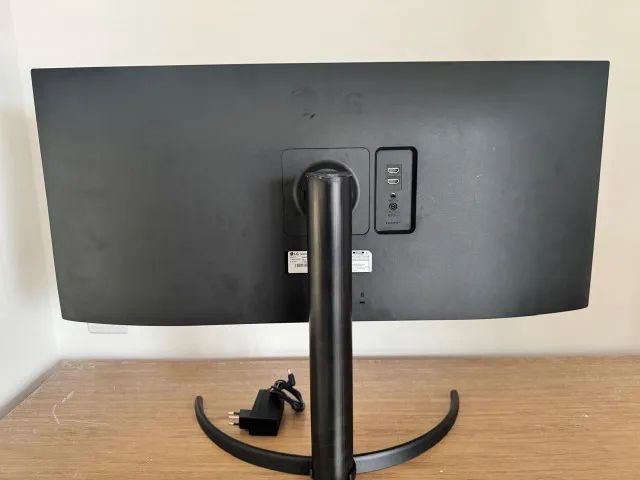 monitor LG UltraWide 34" Full HD IPS 75Hz HDR10 - 34WP550-B - Foto 3