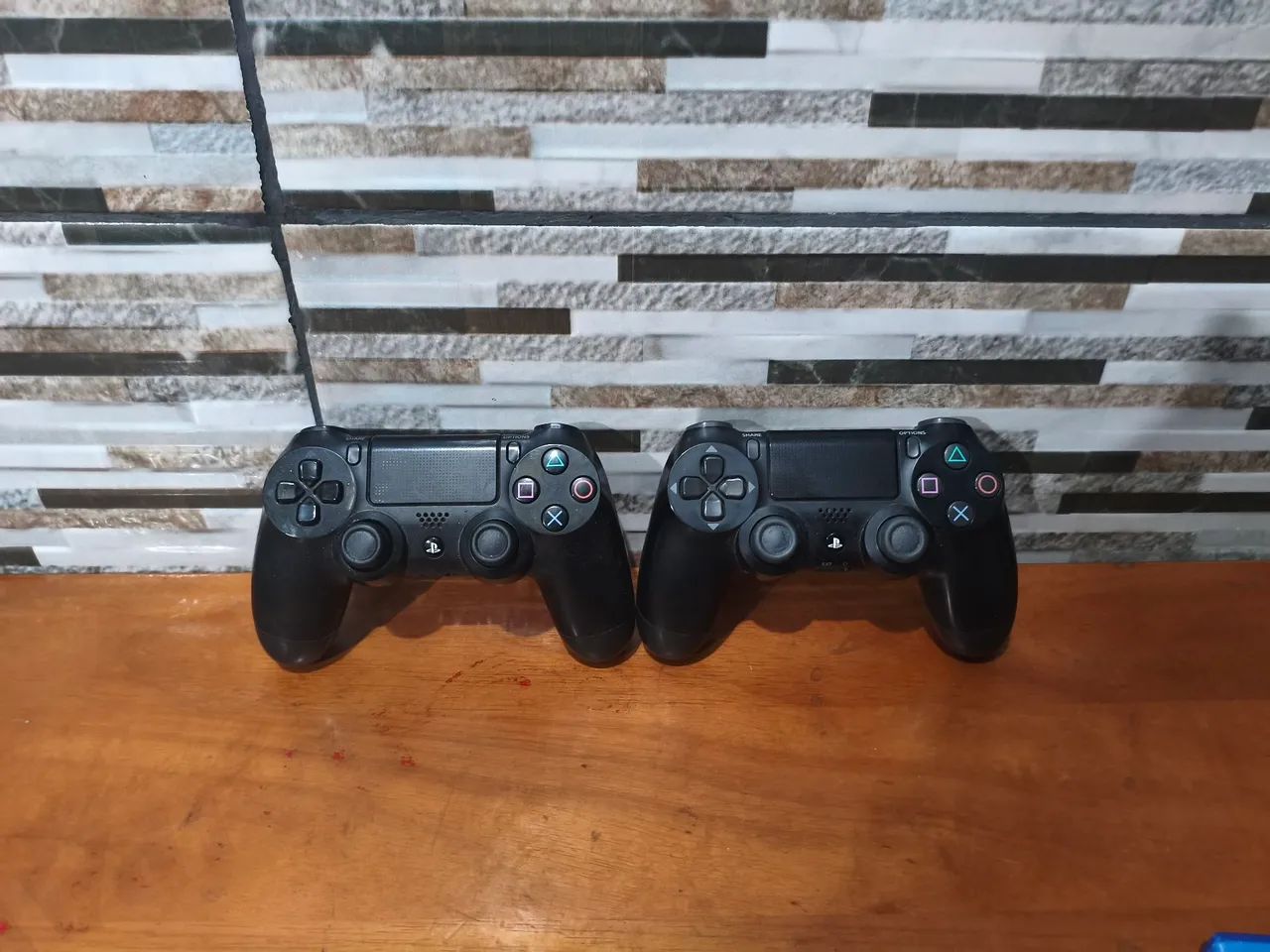 Playstation 4 1TB - Foto 3