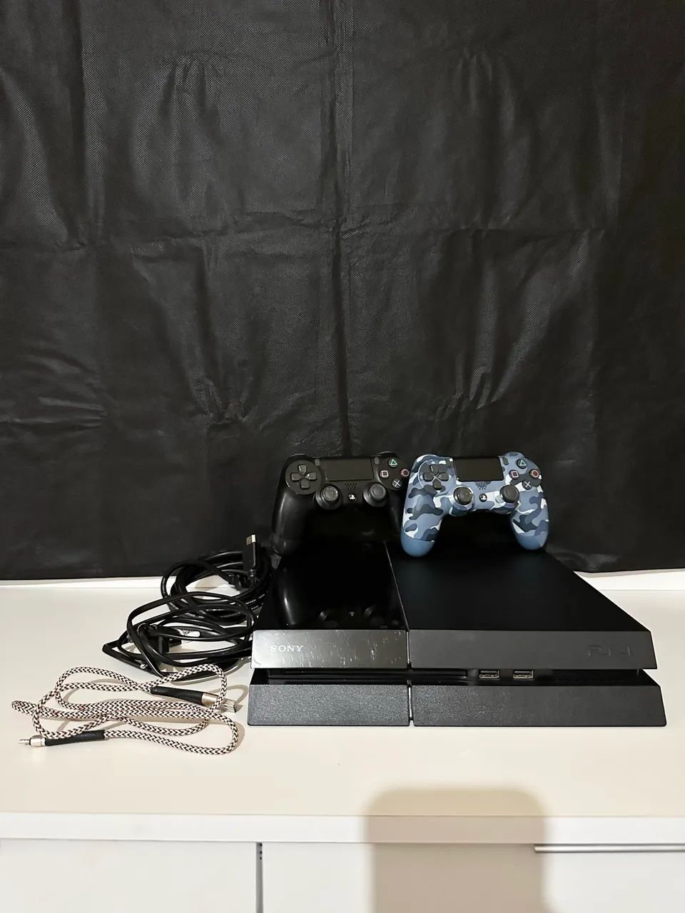 PlayStation 4 com 2 controles  - Foto 3