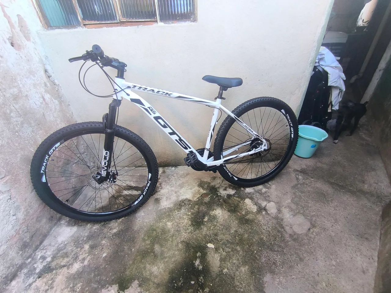 Bicicleta aro 29 semi nova - Foto 2