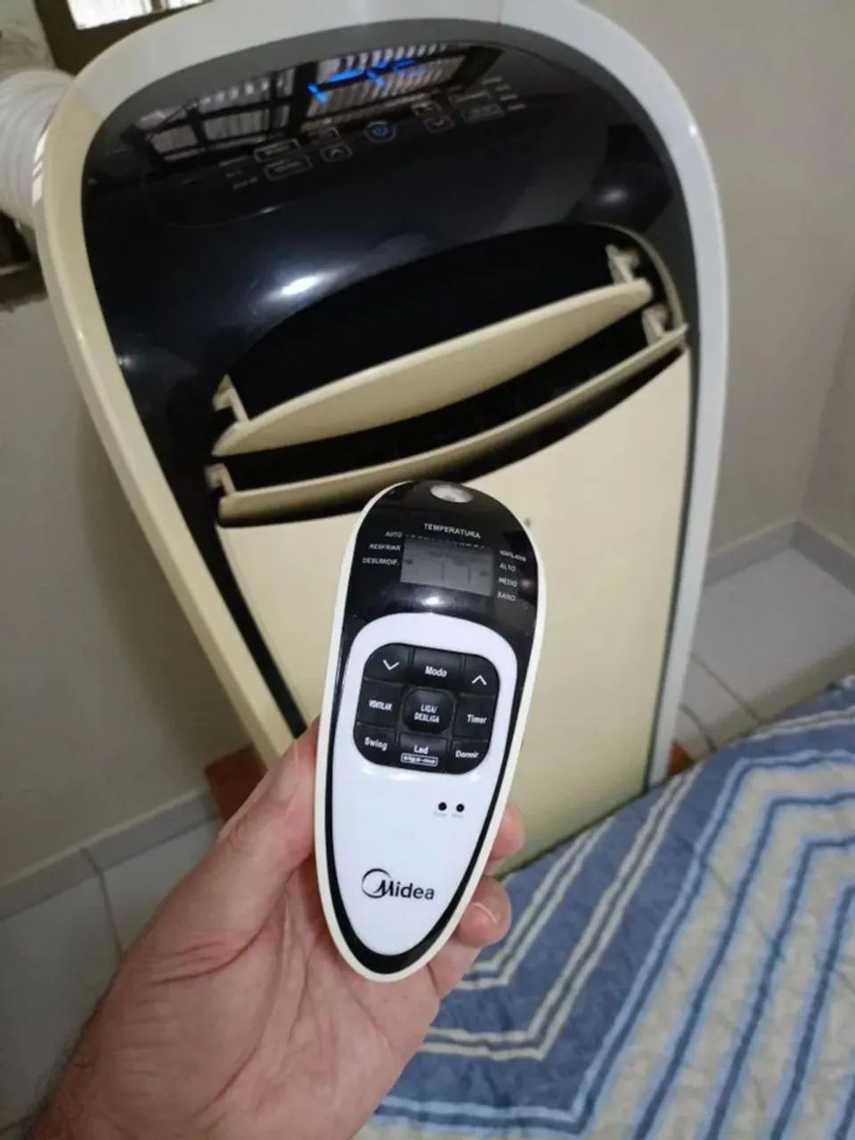 Ar condicionado portátil gelando muito bem 