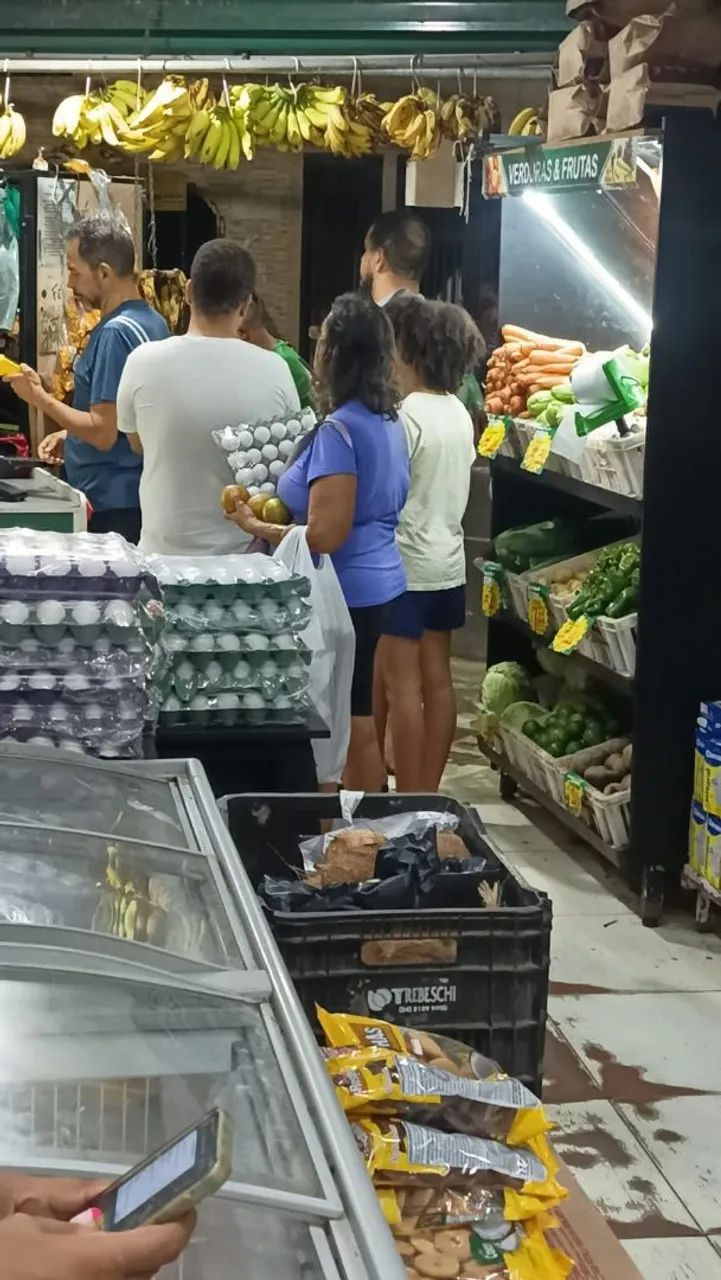 Passando a loja