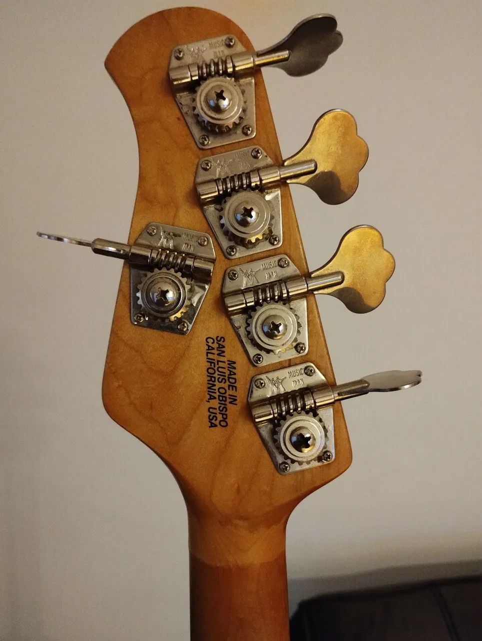 Músic man stingray 5 cordas - Foto 3