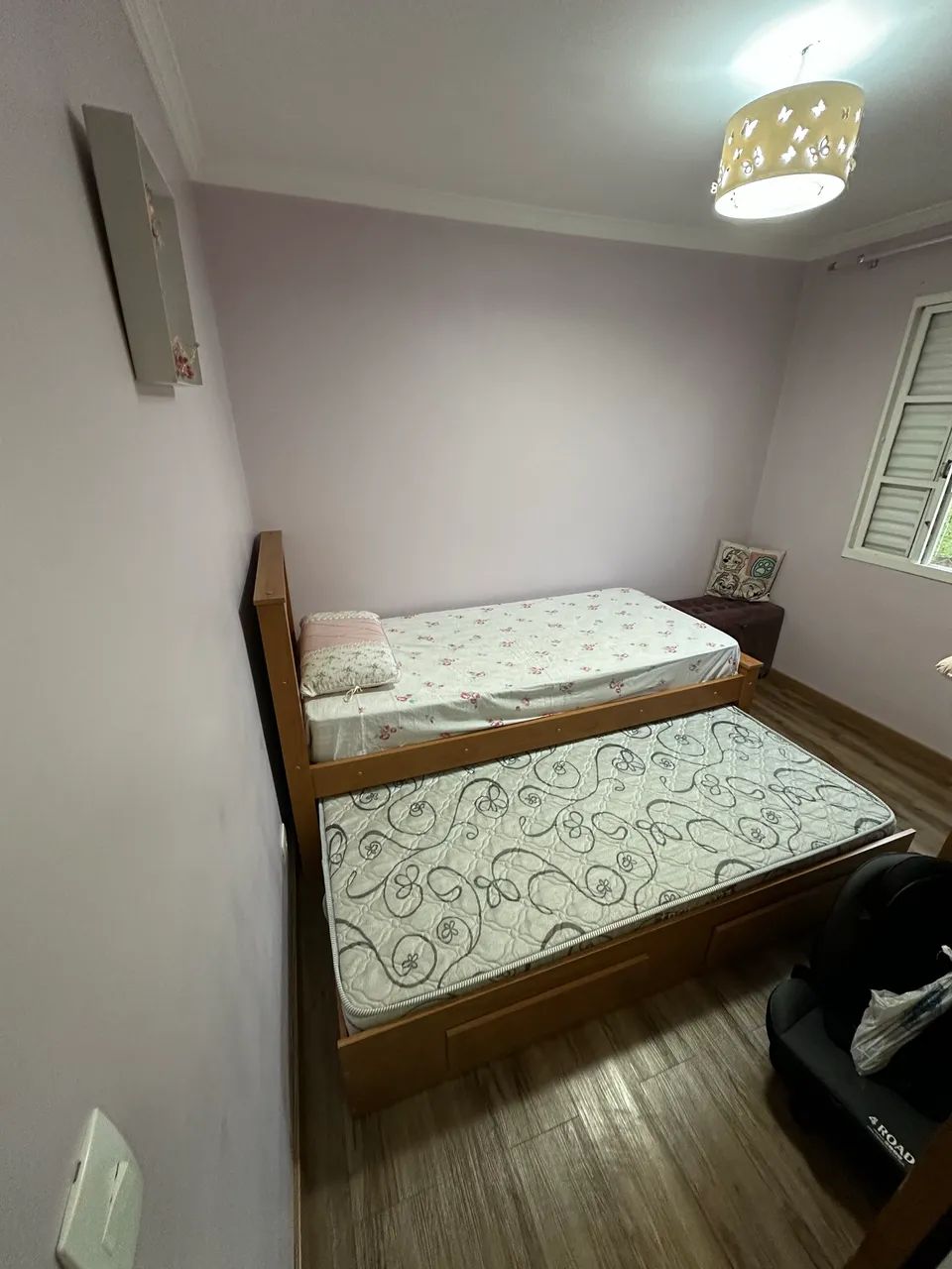 Vendo Cama de Solteiro Nova 