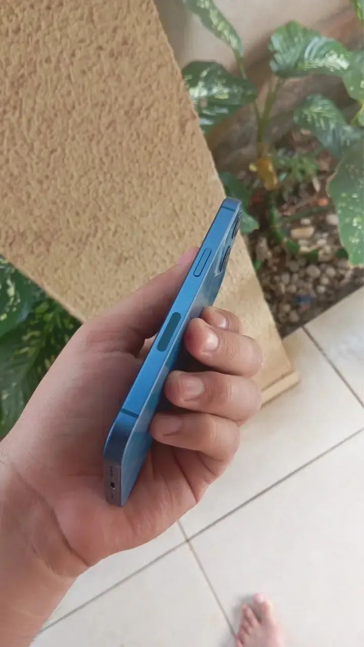 iPhone 13 - 128 gb - azul escuro - Foto 5