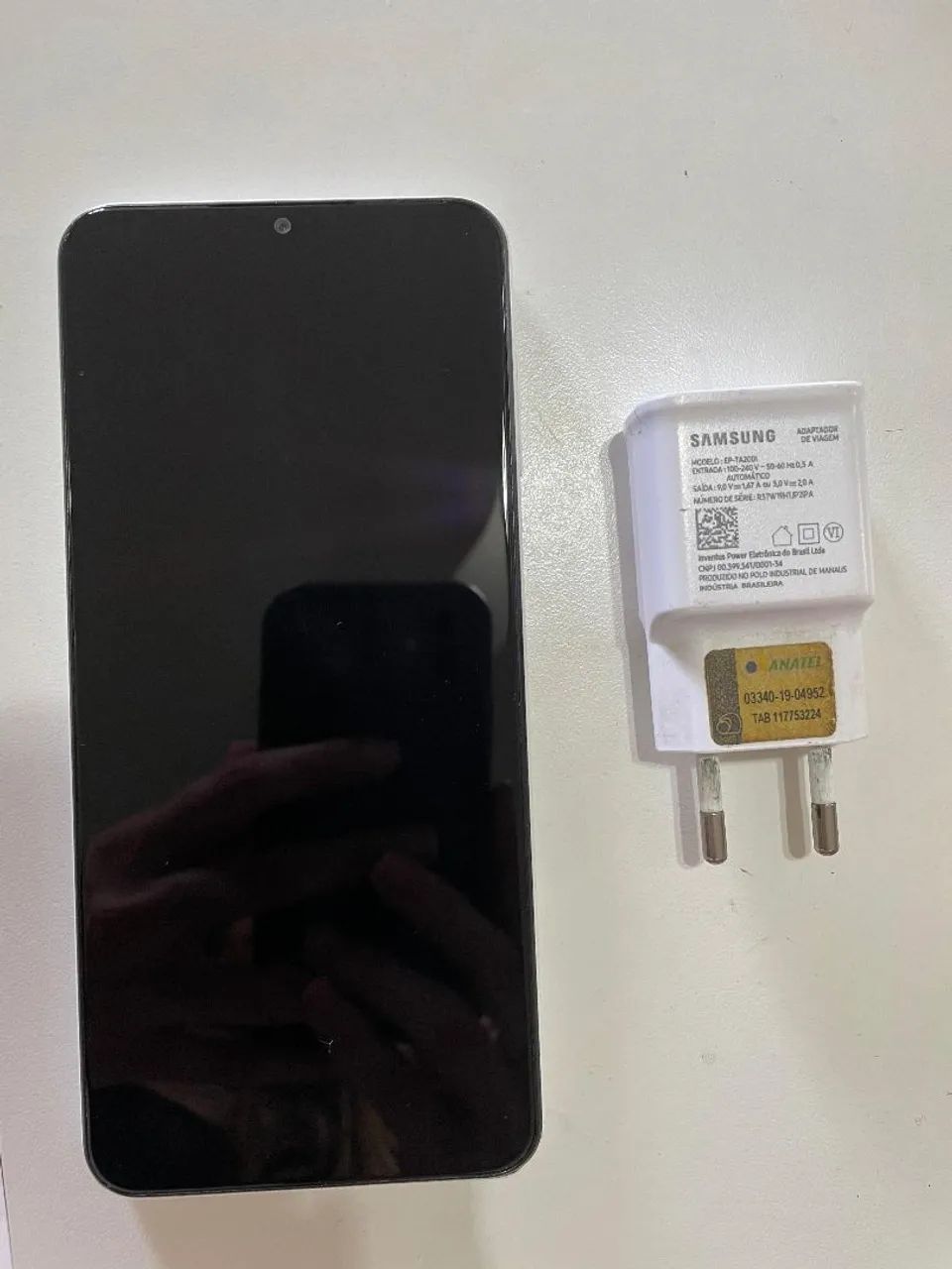 Celular Galaxy A13 dá samsung super conservado cor branco funcionando perfeitamente 