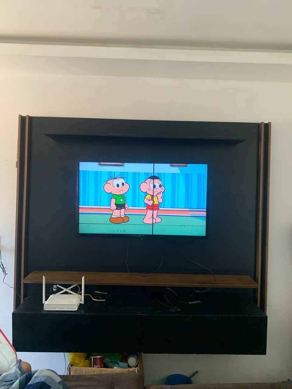 Televisão e painel  - Foto 2