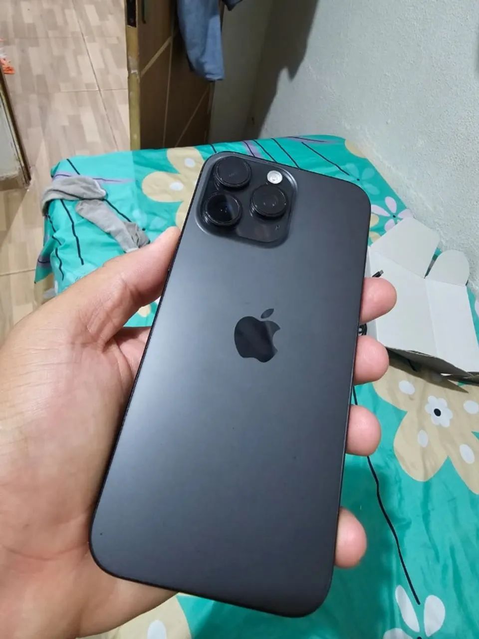 Iphone 16 Pro Max - Foto 2