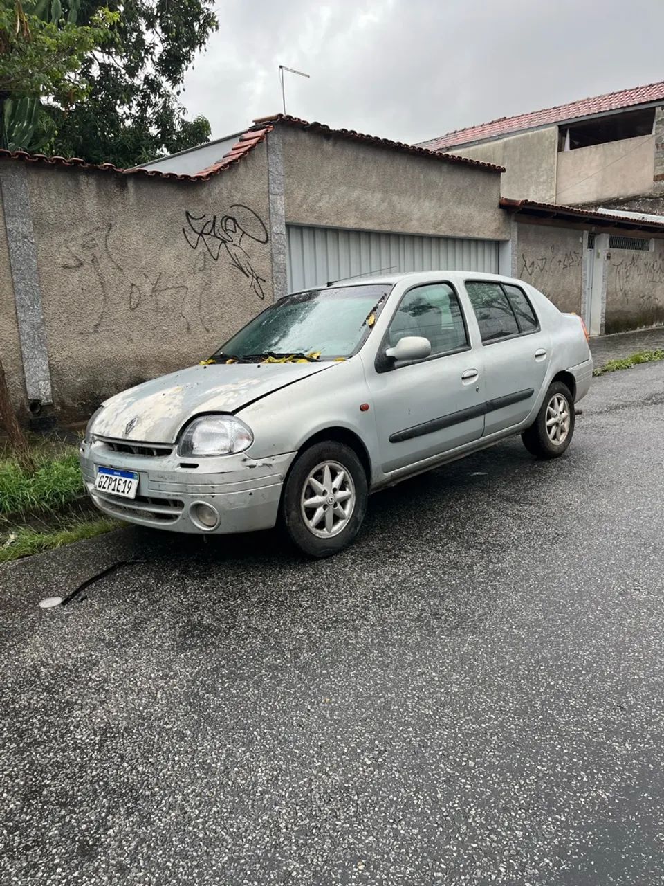 Renault Clio Clio RT/ Privil. 1.0/1.0 Hi-Power 16V 5p 2002