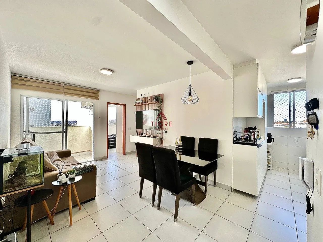 Apartamento com 2 Quartos à Venda, 57m²