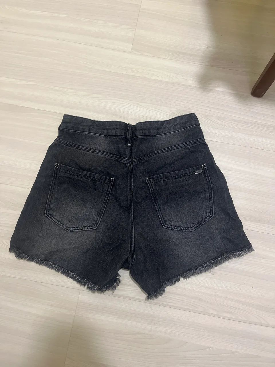 short preto com brilho nunca usado - Foto 3