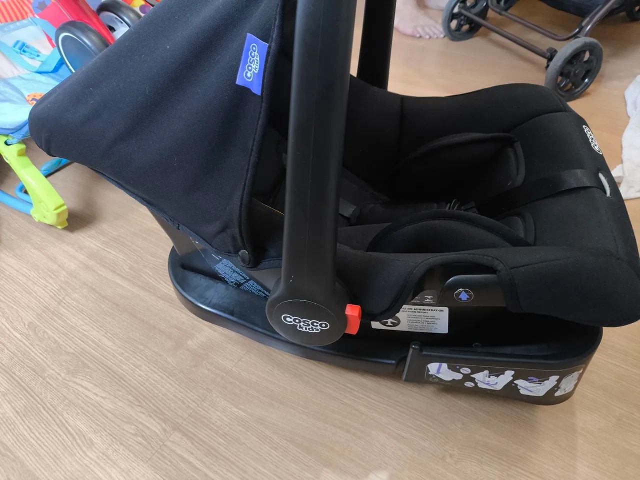 Bebê conforto Cosco kids + Base para carro - Foto 2