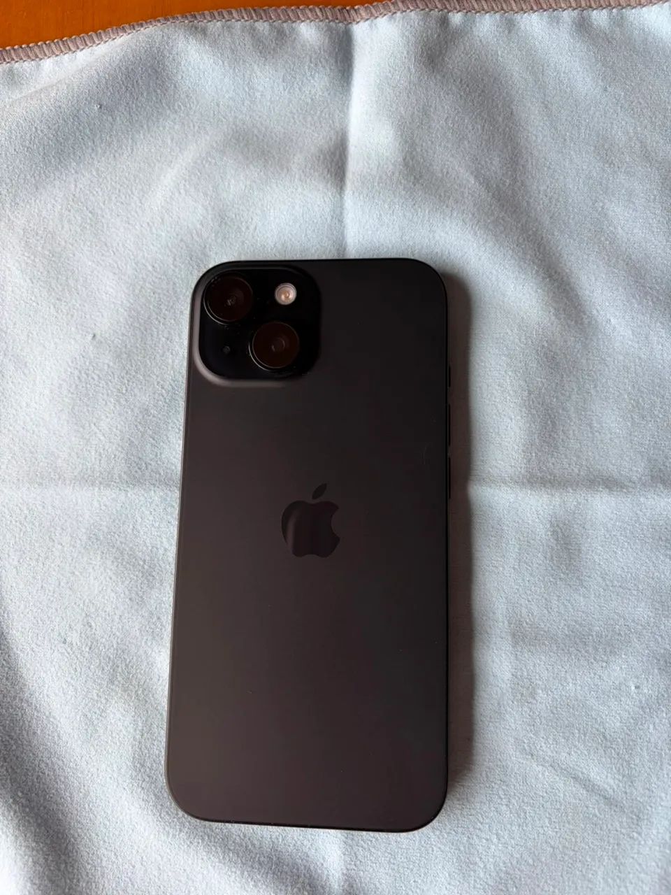Vendo iPhone 15 semi novo 128gb - Foto 4