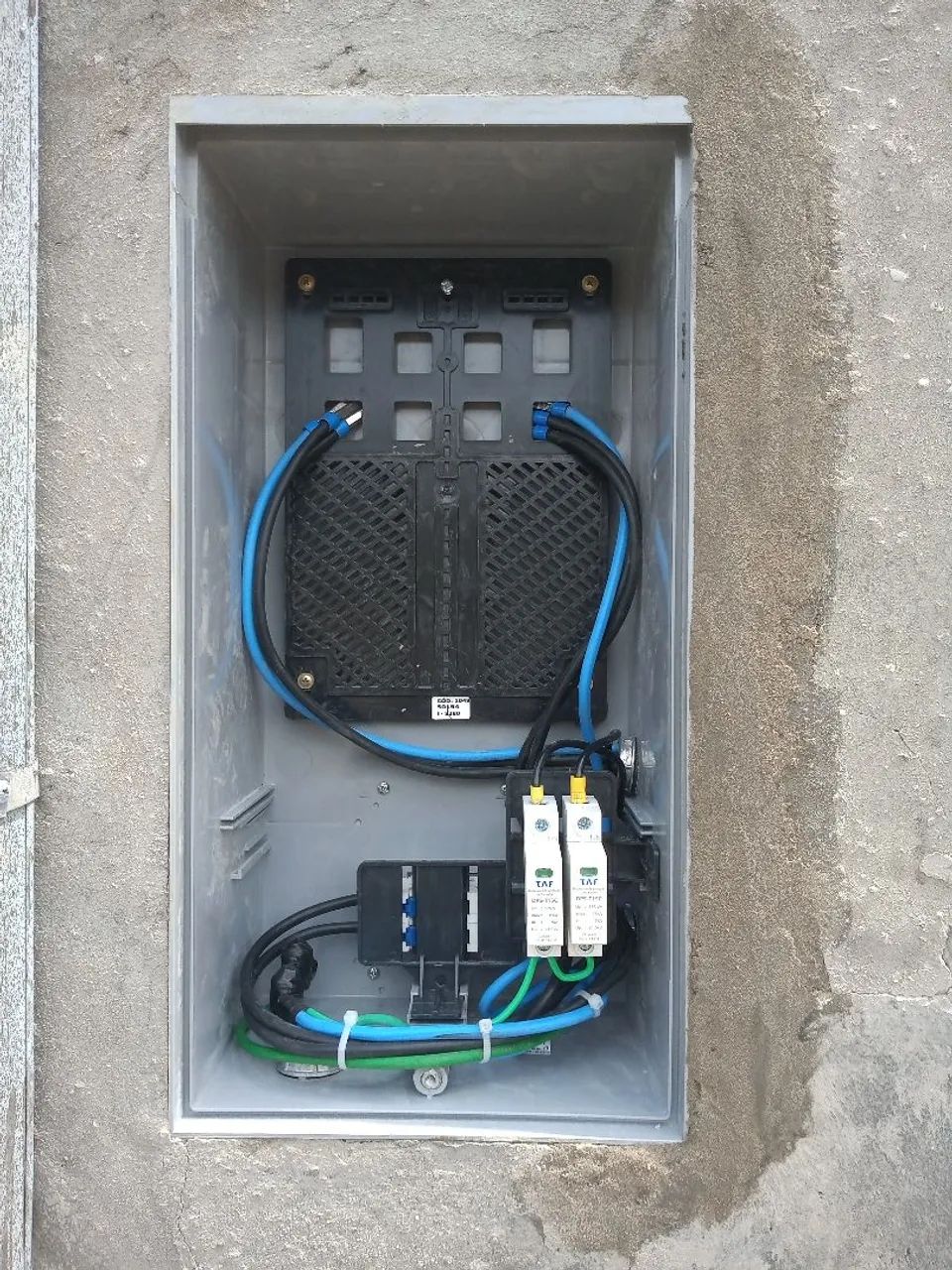 Eletricista e Encanador  - Foto 5