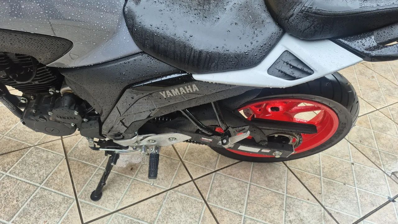 Fazer 250 com apenas 960km - Foto 3