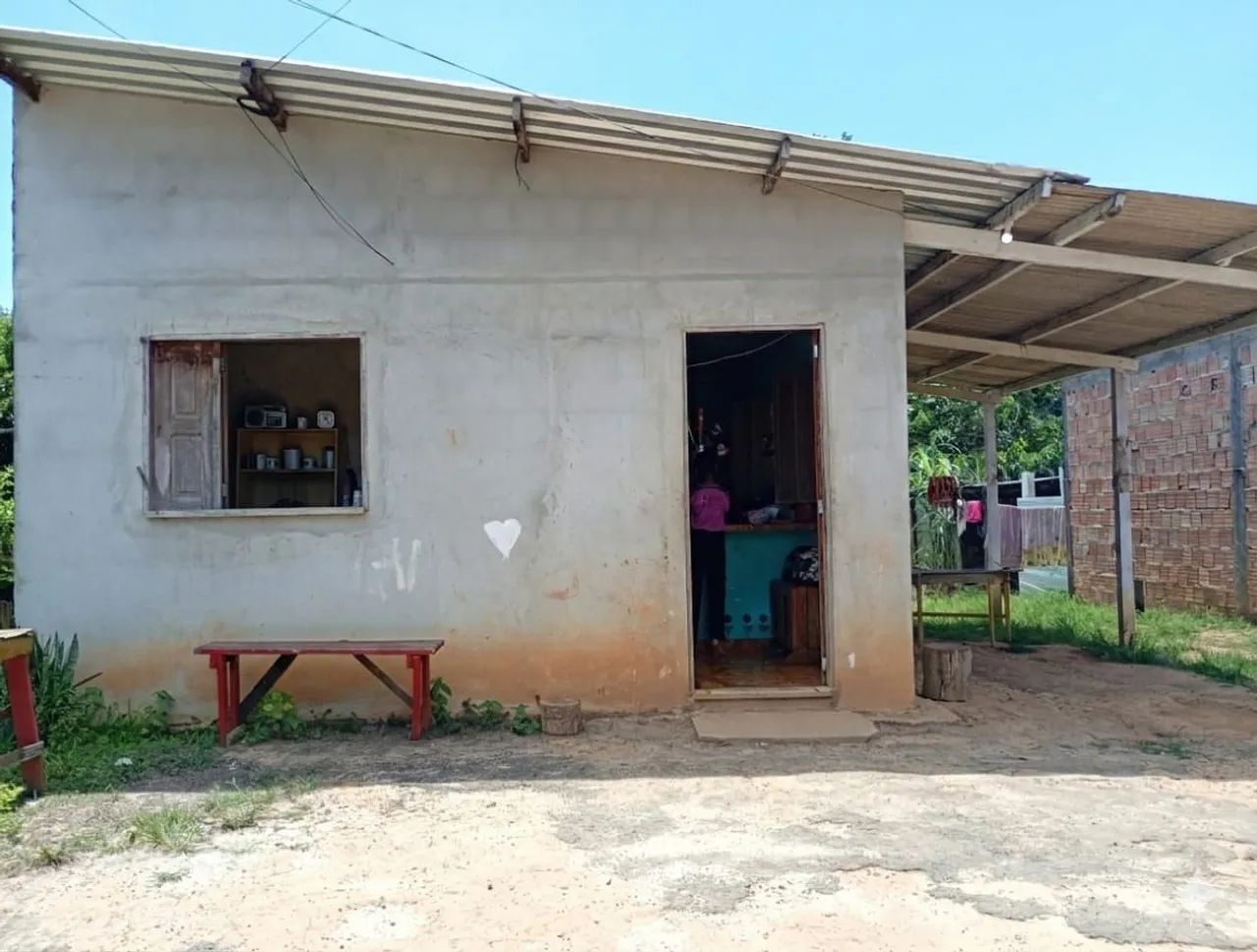 Vende-se casa em careiro castanho  - Foto 3