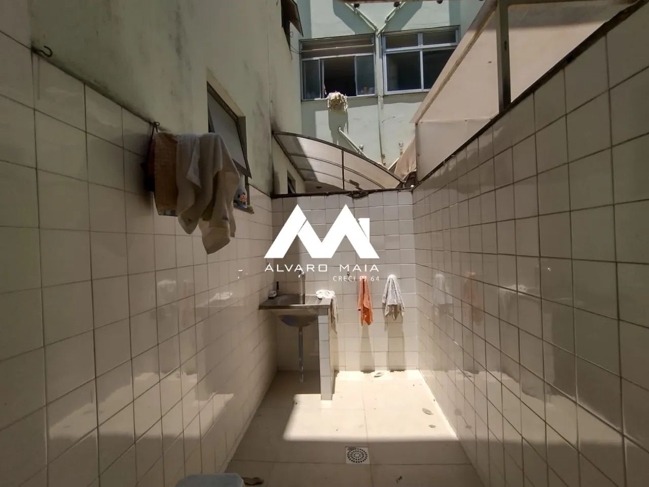 Apartamento mobiliado de 2 quartos no Colégio Batista - Foto 4