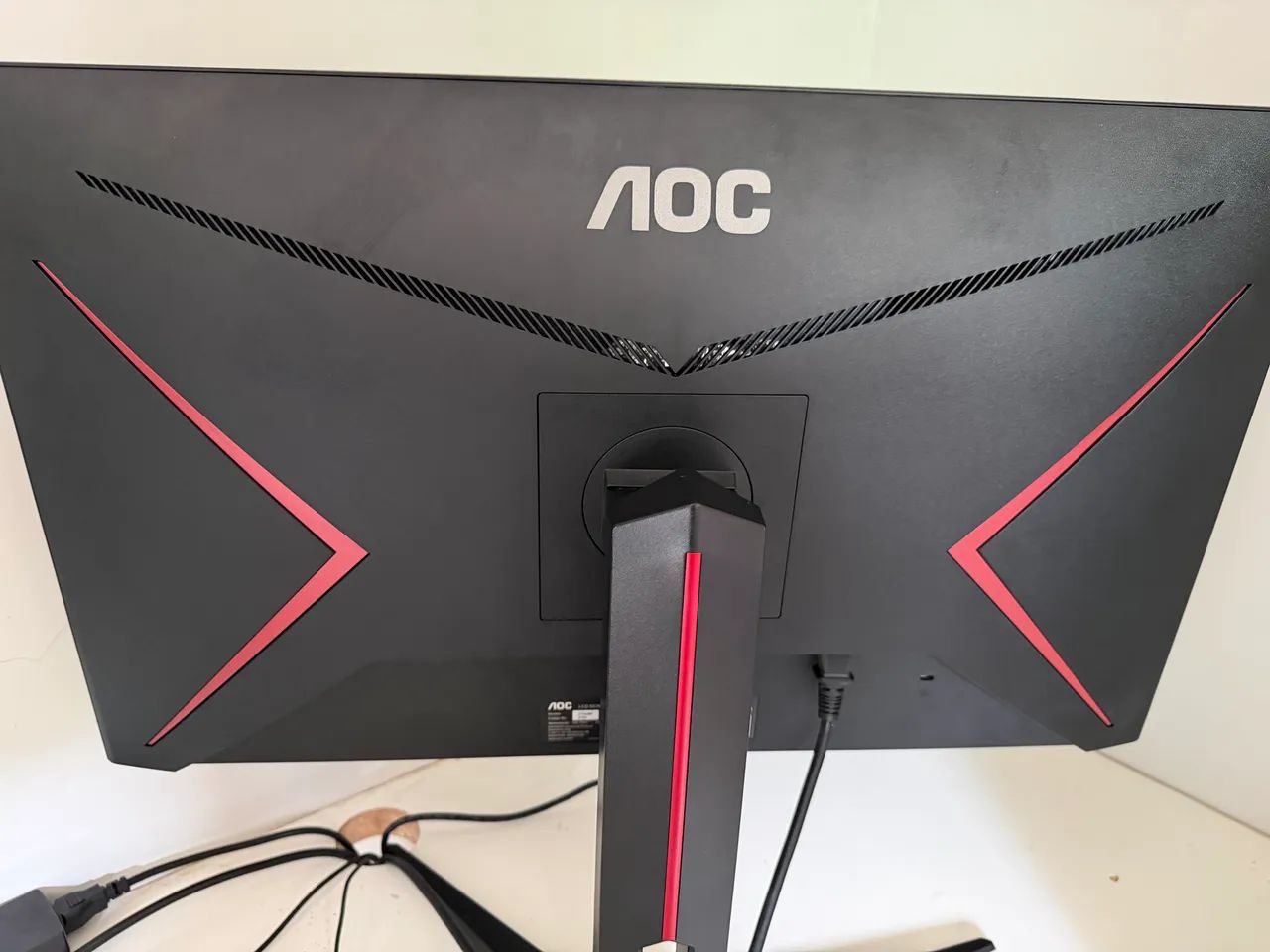 Monitor AOC 27 - Foto 3