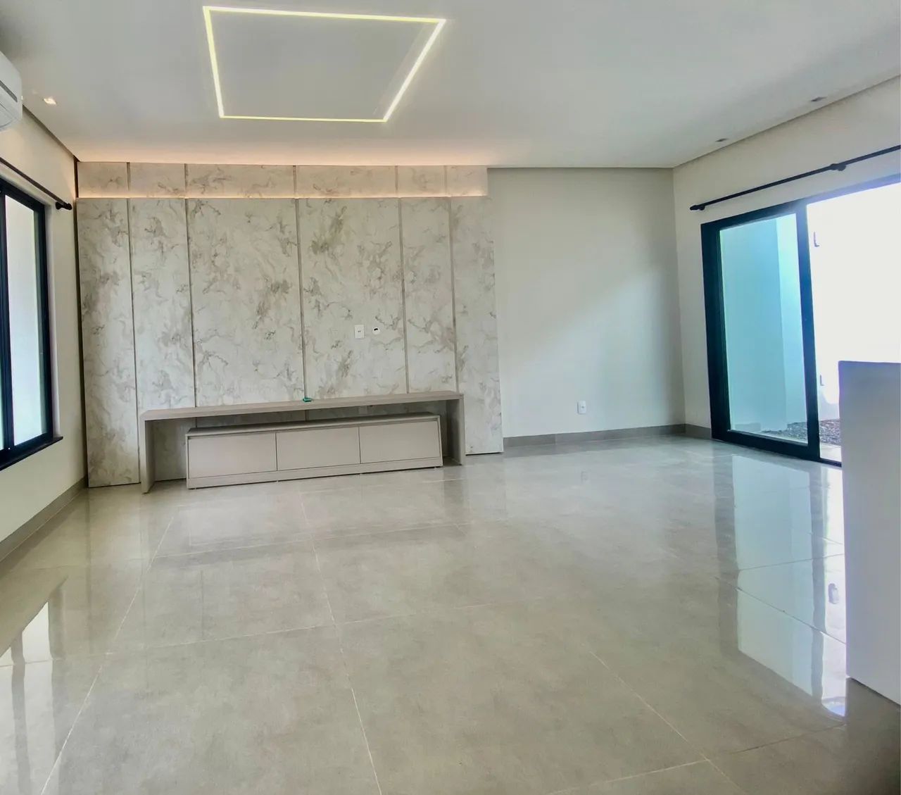 CASA COM TRÊS QUARTOS BAIRRO LIBERDADE -  ANALISAMOS PROPOSTA PARCELADA - Foto 5