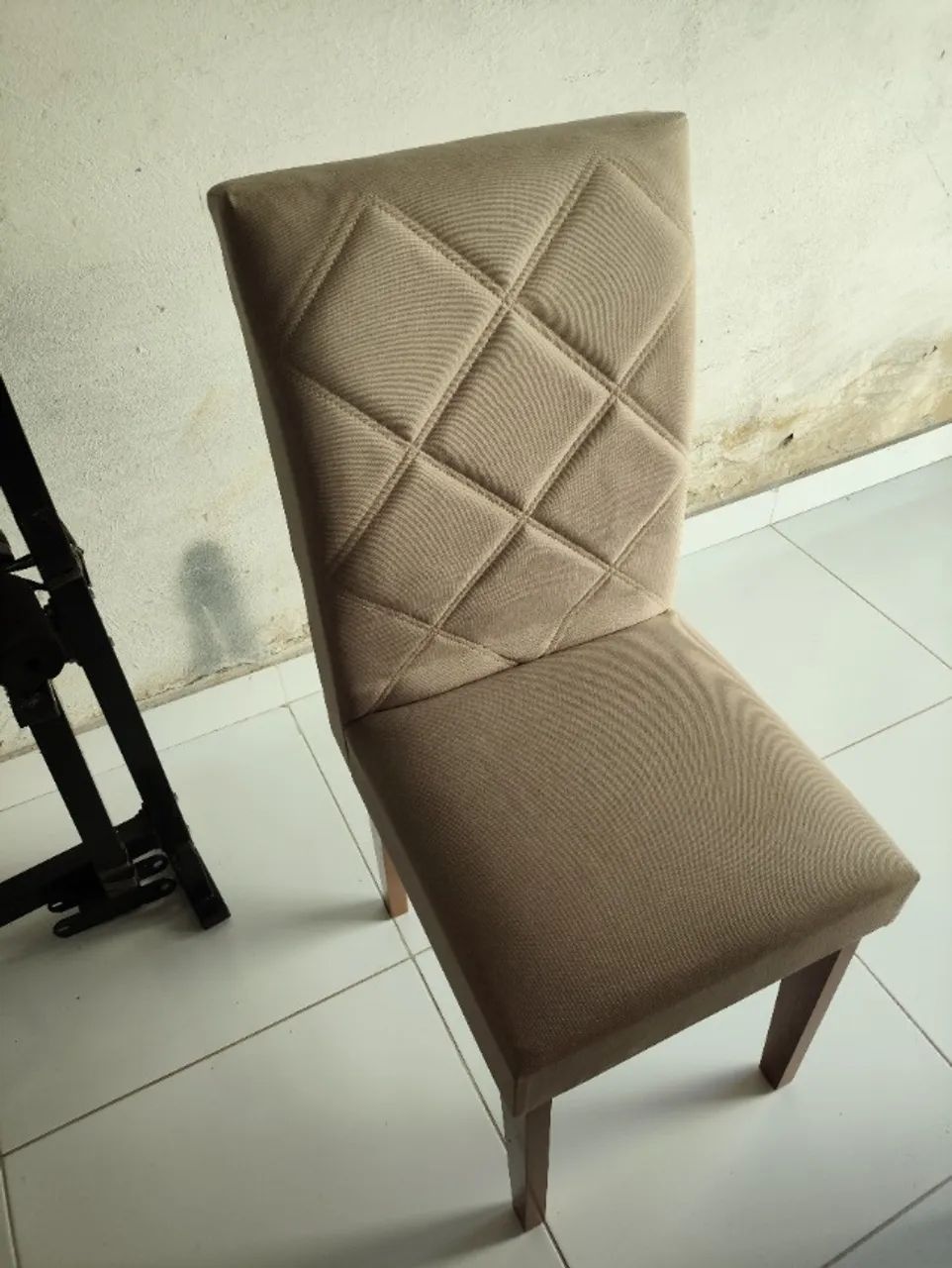 Mesa MDF com 6 cadeiras - Foto 2