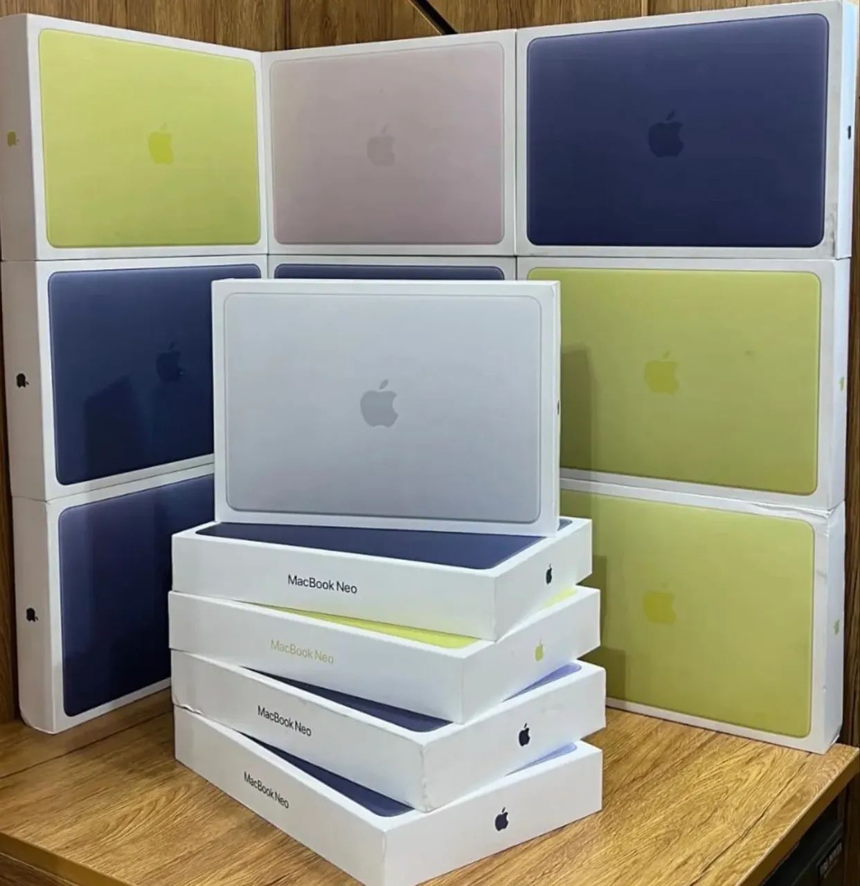 MacBook Neo 512GB lacrado com nota e 1 ano de garantia Apple loja