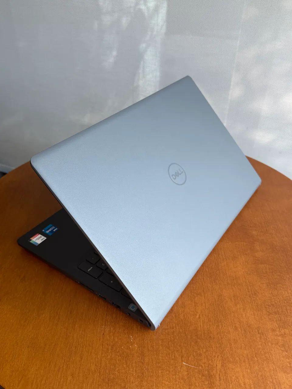 DELL VOSTRO i7, 16GB RAM