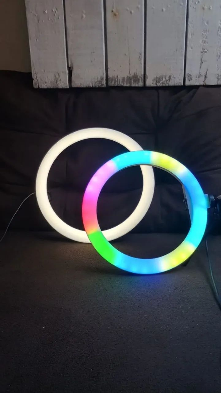 Ring light.