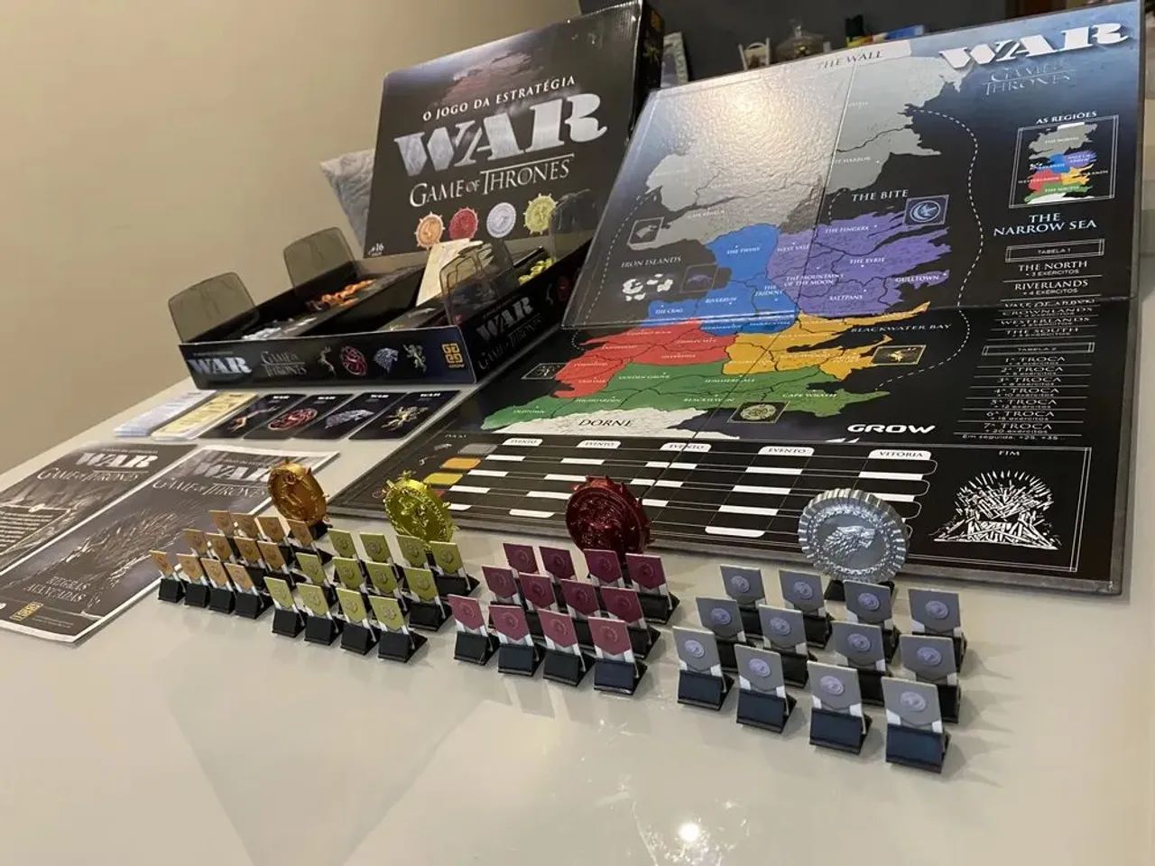 Jogo War de Game of Thrones praticamente novo - Foto 2