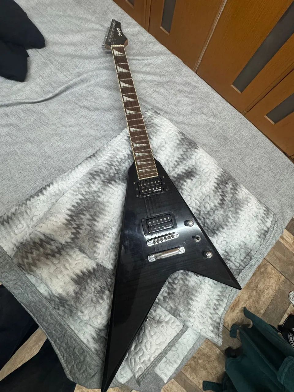 Guitarra flying V - Foto 2