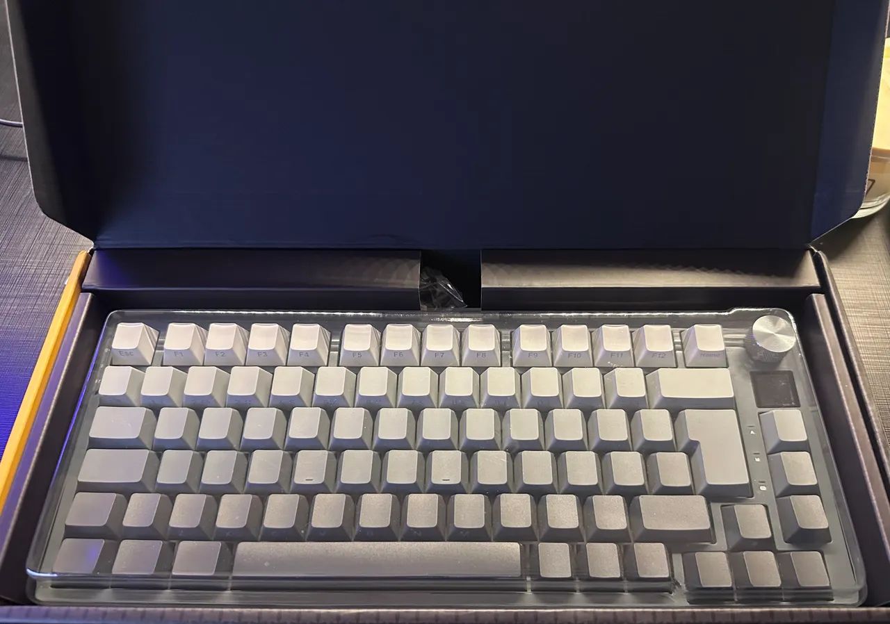 Teclado Titorion SAIPH 75% Mecânico Wireless Gasket Brancona 