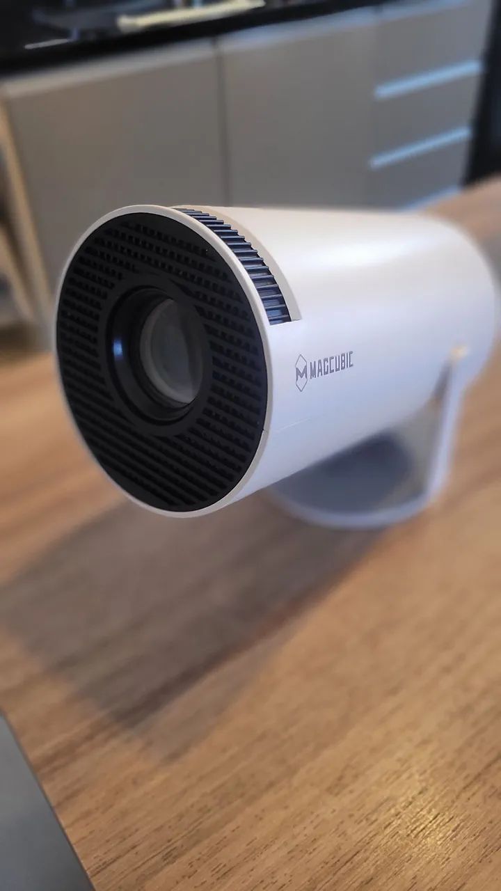 Projetor HY300 Magcubic