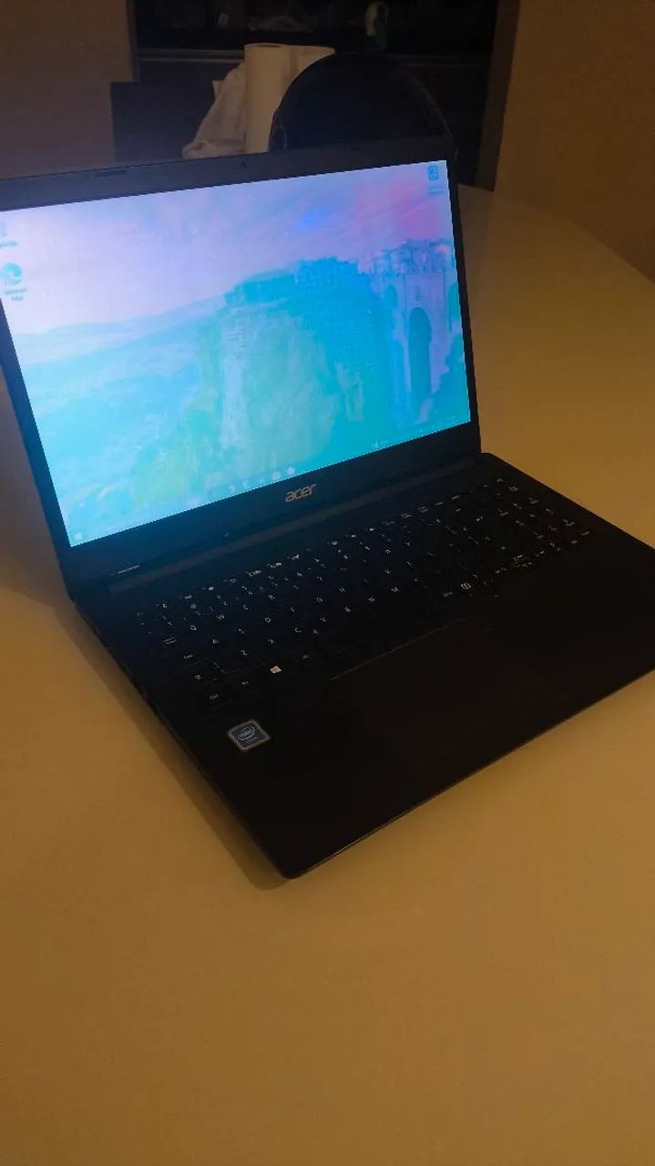 Notebook Acer inspiron - Foto 2