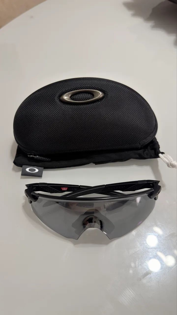 Oakley Encoder