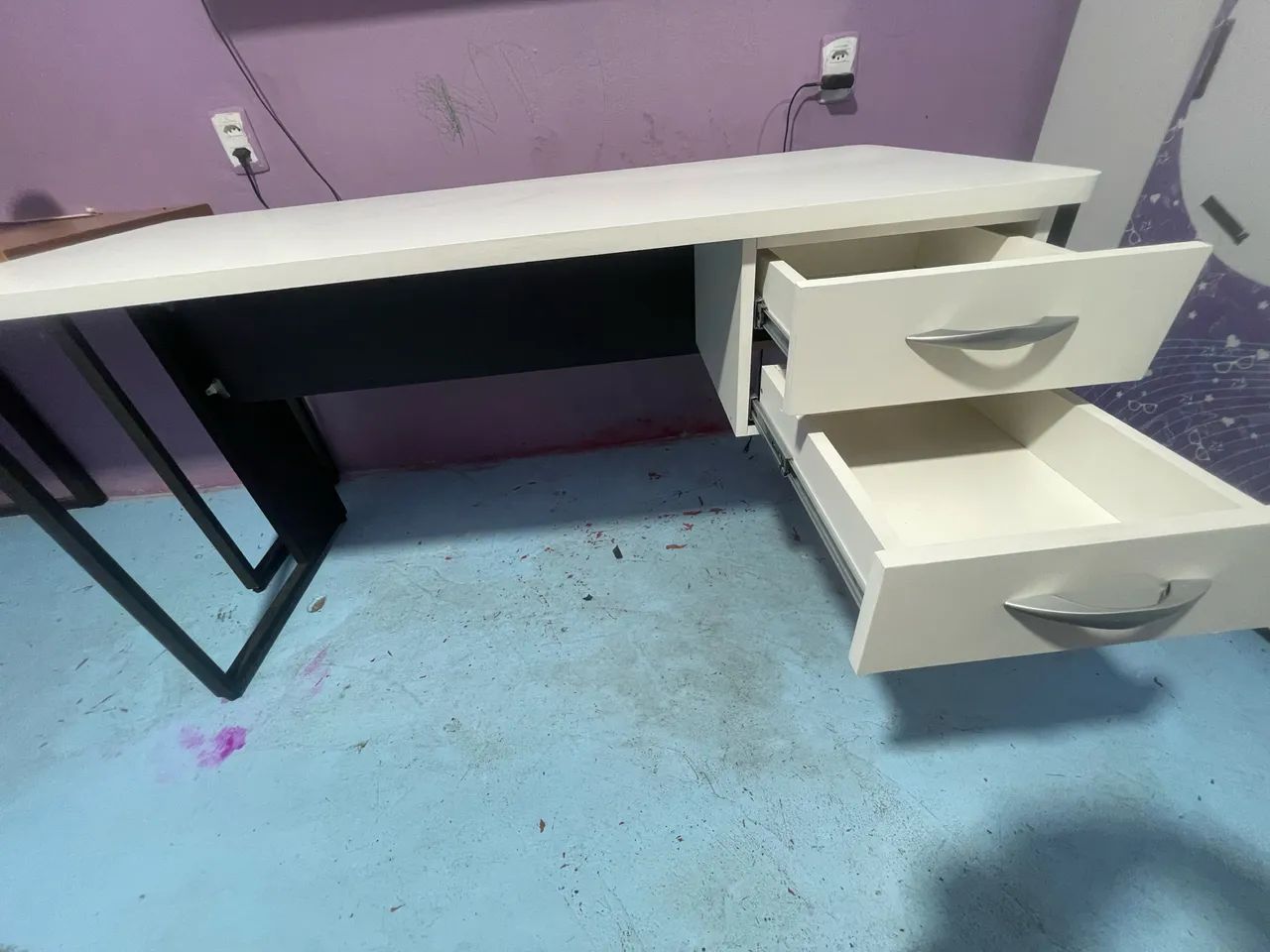 Mesa de escritório branca  - Foto 2