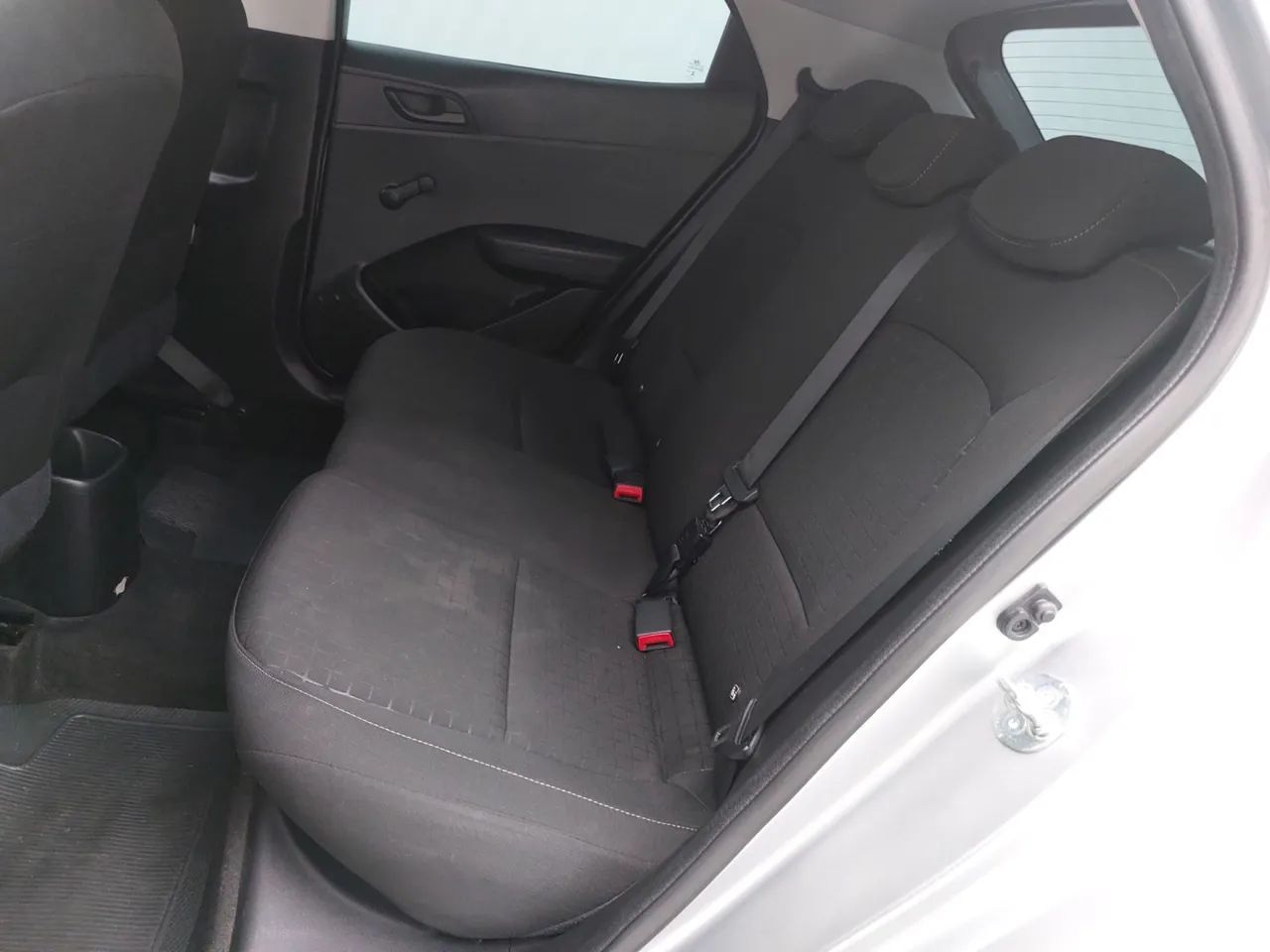 Hyundai HB20 Comfort 1.0 Flex 12V Mec., foto 17 de 18